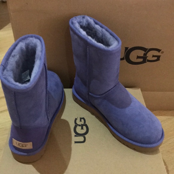 UGG Shoes - Ugg classic short beautiful blue boots nwt